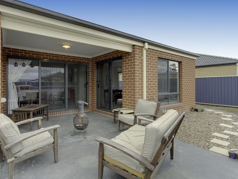 16 LLoyd Street, Stratford VIC 3862