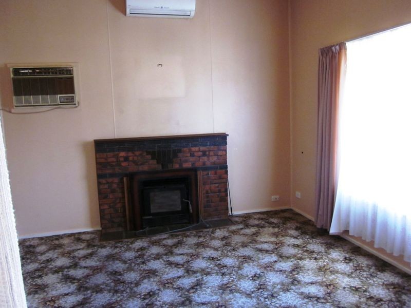 46 Wyndham Street, Stratford VIC 3862