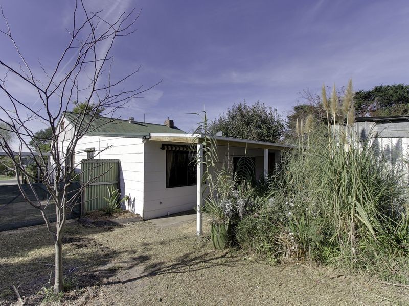 43 Merrick Street, Stratford VIC 3862