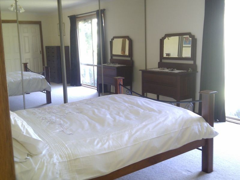 14 Sawpit Creek Road, Stratford VIC 3862