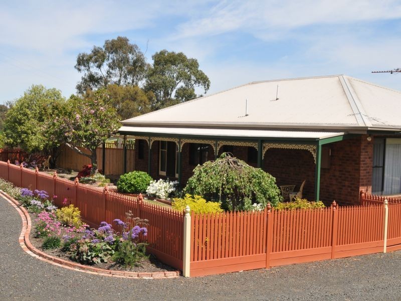 39 Sellings Lane, Maffra VIC 3860