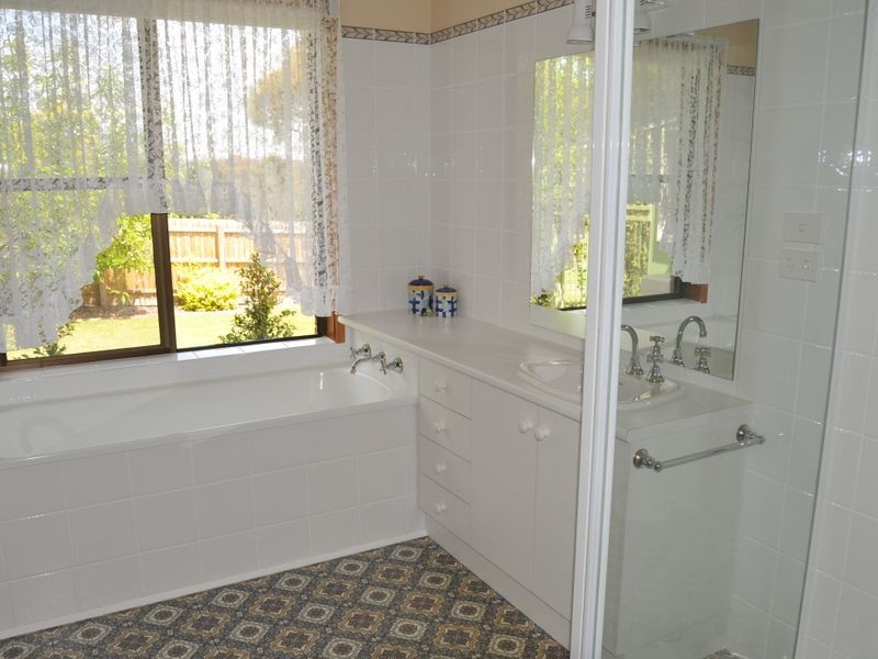 39 Sellings Lane, Maffra VIC 3860