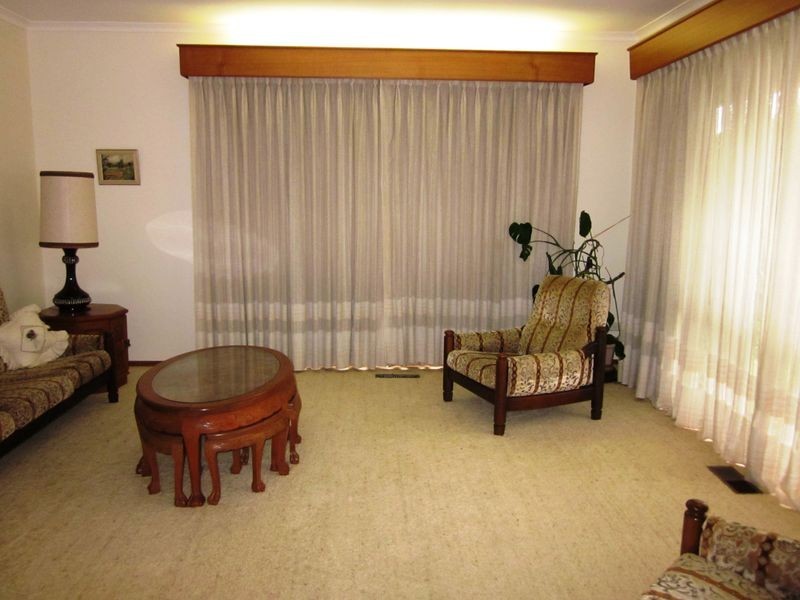 1 Simon Court, Sale VIC 3850