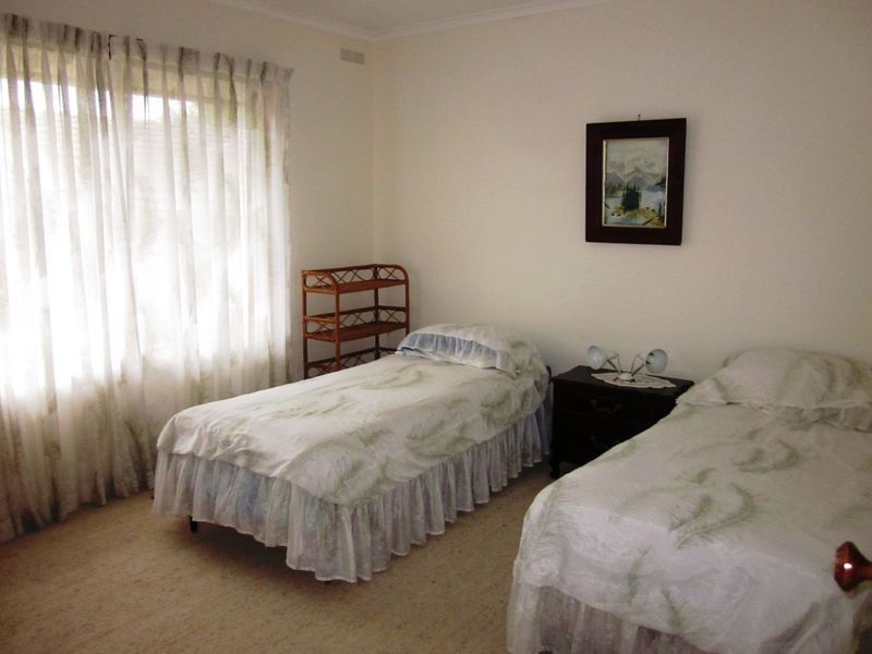1 Simon Court, Sale VIC 3850
