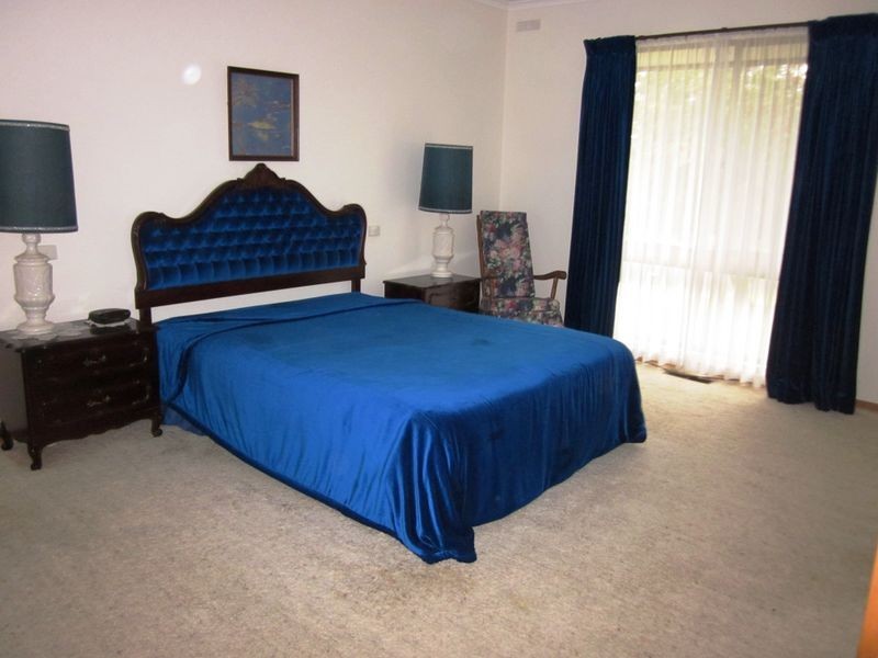 1 Simon Court, Sale VIC 3850