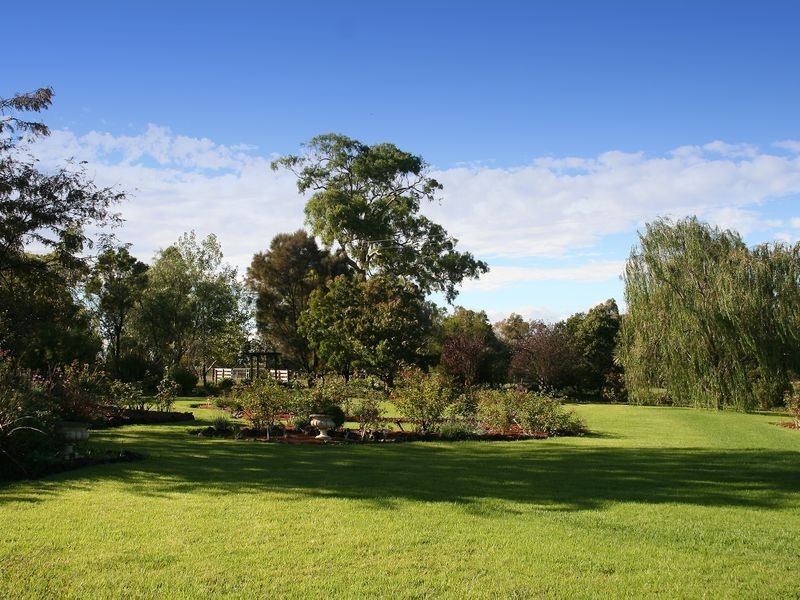 1/57 Gooch Road, Stratford VIC 3862
