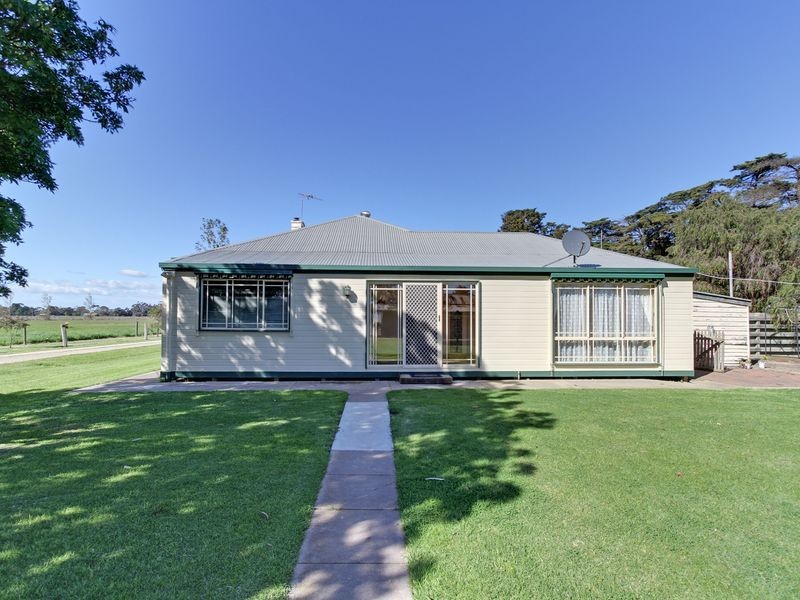 302 Sale-Cowwarr Road, Fulham VIC 3851