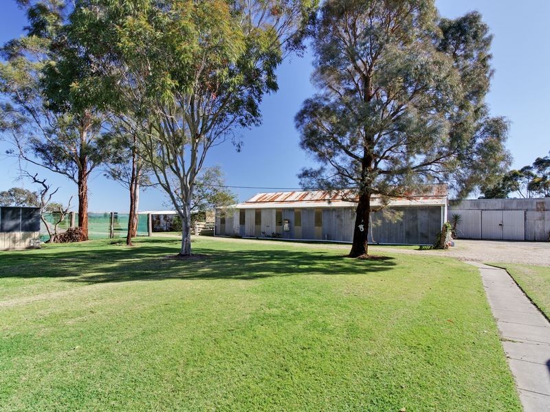 302 Sale-Cowwarr Road, Fulham VIC 3851