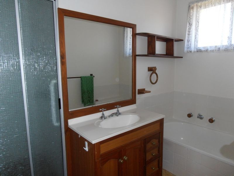 4/12 Wright Court, Sale VIC 3850