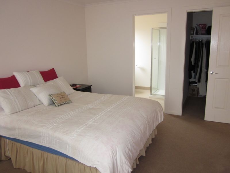 6 Neilson Court, Stratford VIC 3862