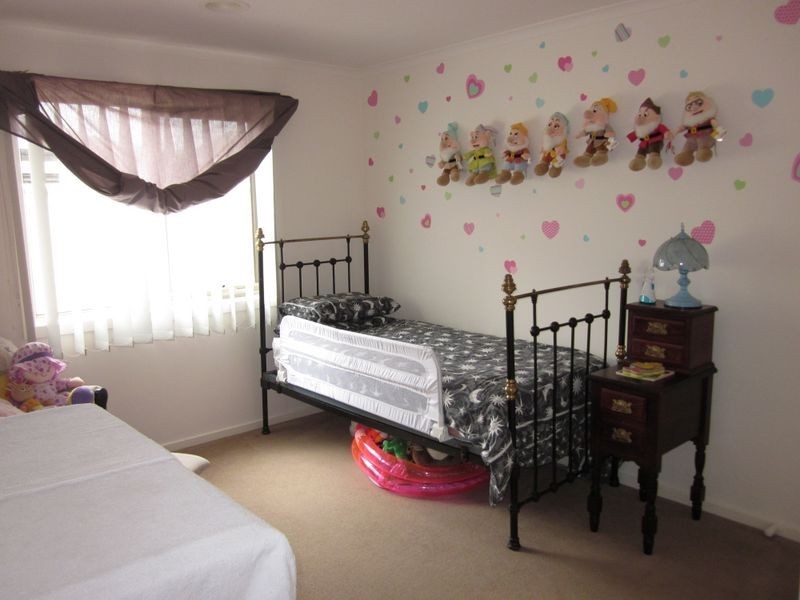 6 Neilson Court, Stratford VIC 3862