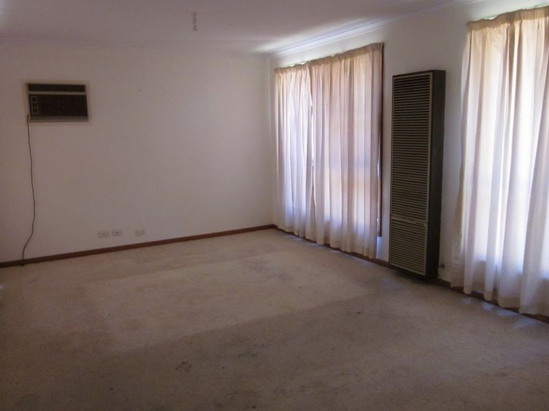 36 Bowman Drive, Sale VIC 3850