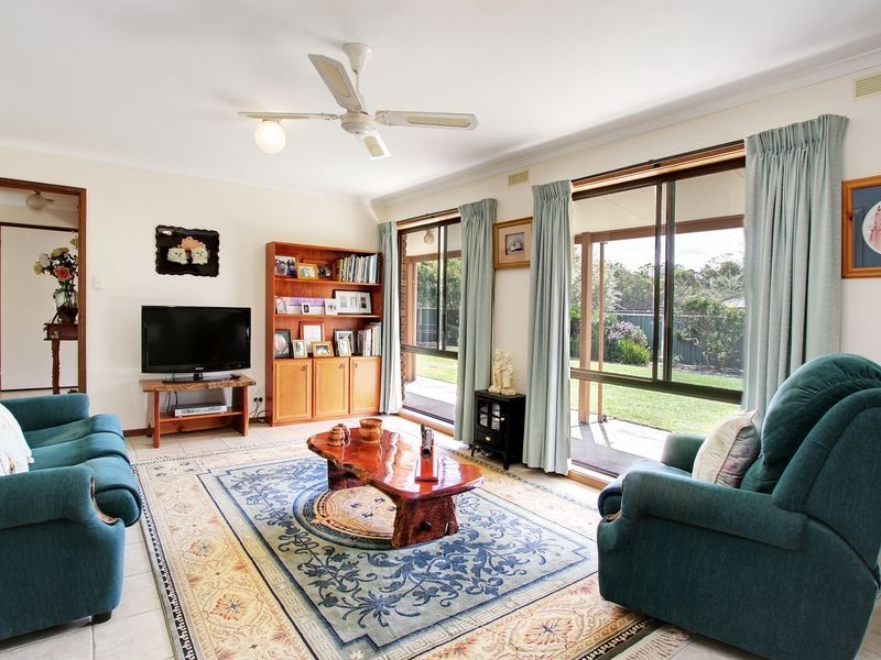 32 Redbank Road, Stratford VIC 3862