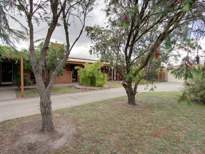 32 Redbank Road, Stratford VIC 3862