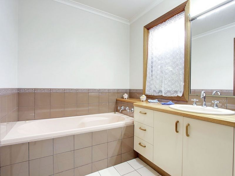 128 Somerton Park Road, Sale VIC 3850