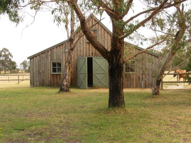 24 Boyces Road, Seaspray VIC 3851