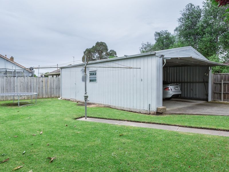 27 Mathieson Street, Sale VIC 3850