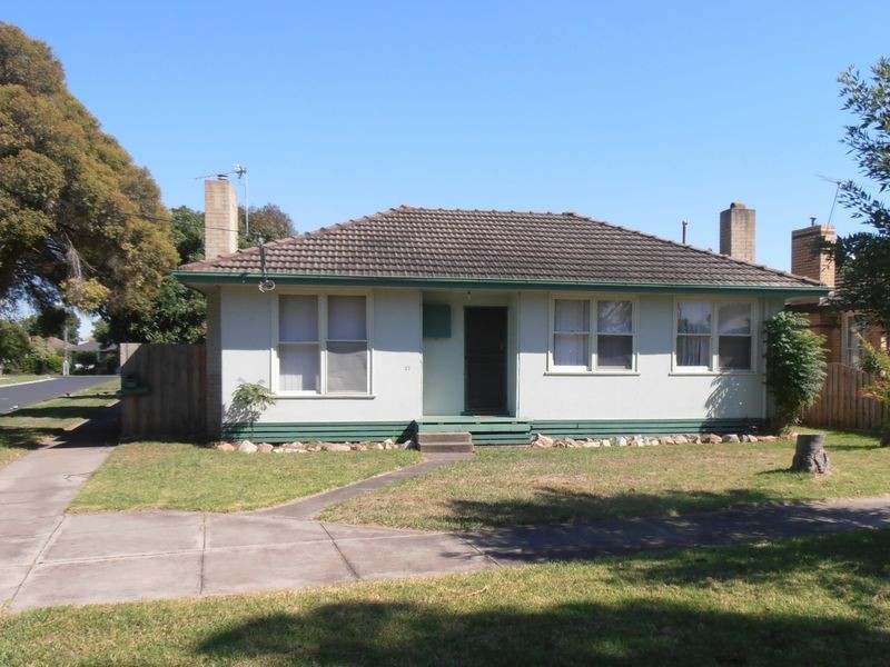 27 Howard Street, Sale VIC 3850