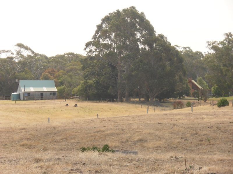 24 Boyces Road, Seaspray VIC 3851