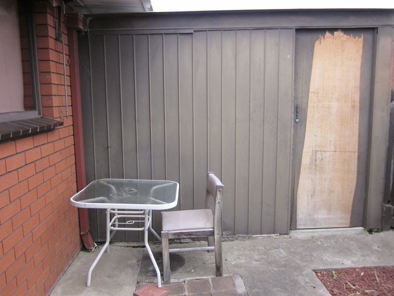 2/10 Glass Street, Sale VIC 3850