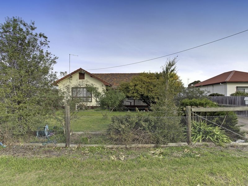 36 Buckley Street, Stratford VIC 3862