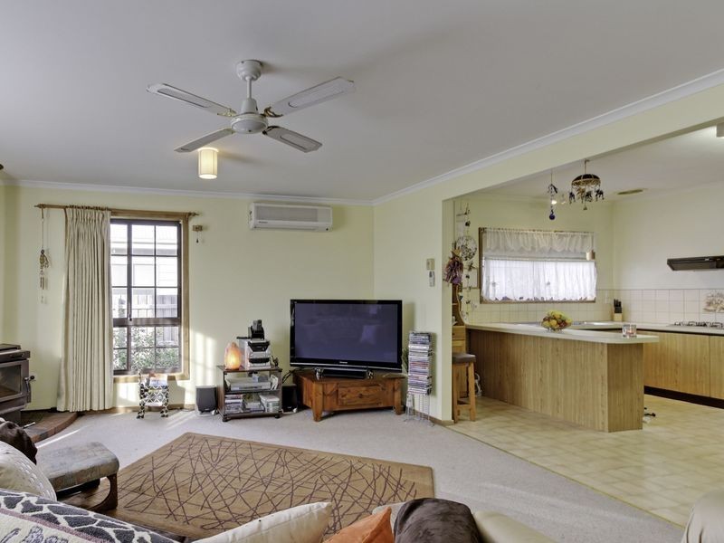 36 Buckley Street, Stratford VIC 3862