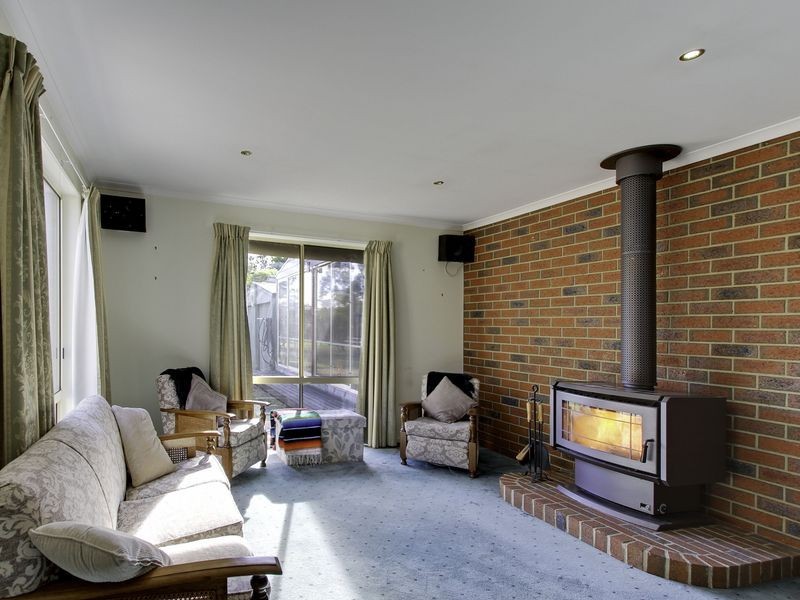 36 Merrick Street, Stratford VIC 3862