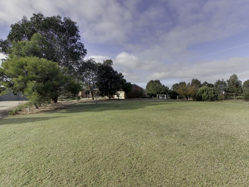 36 Merrick Street, Stratford VIC 3862