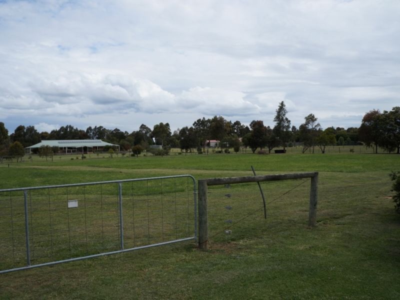 41 Mount View Drive, Wurruk VIC 3850
