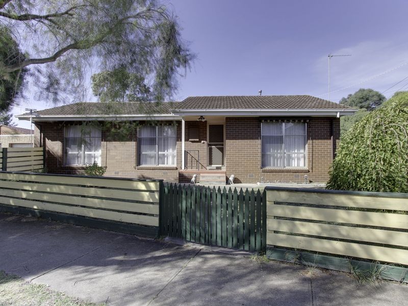 7 Treloar Street, Sale VIC 3850