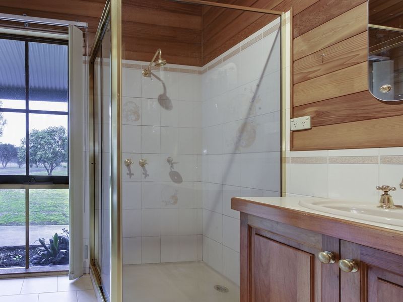 163 – 169 Victoria Pde, Briagolong VIC 3860