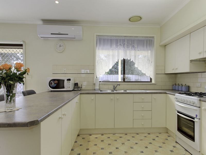 5 Banskia Court, Sale VIC 3850