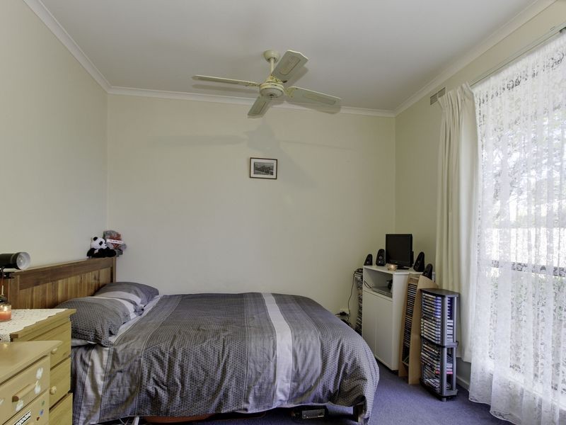 5 Banskia Court, Sale VIC 3850