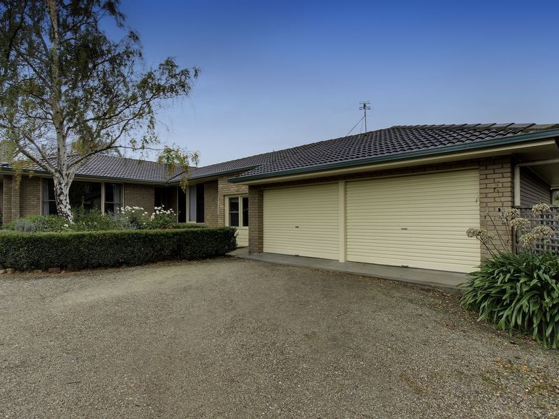 1490 Maffra Sale Road, Sale VIC 3850
