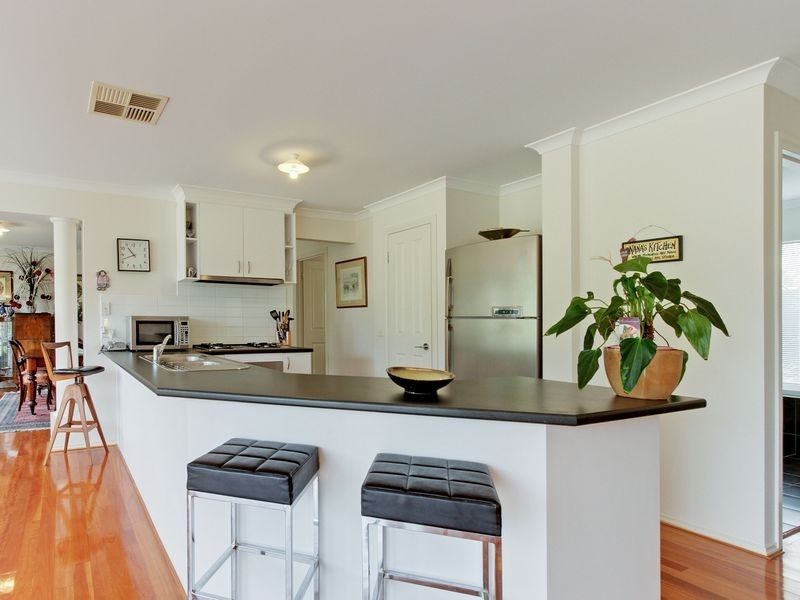 8 Krista Court, Sale VIC 3850