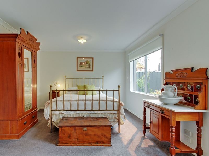 8 Krista Court, Sale VIC 3850