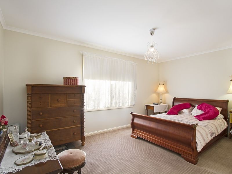 21 Thomson Street, Stratford VIC 3862