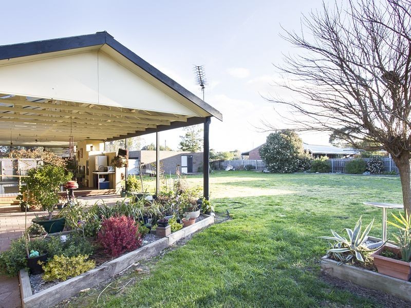 21 Thomson Street, Stratford VIC 3862