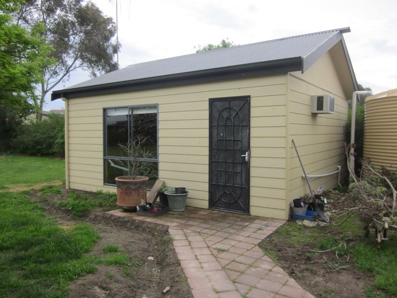 21 Thomson Street, Stratford VIC 3862