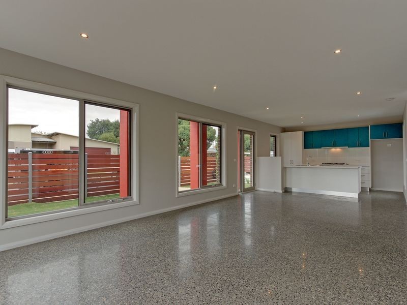 1/1 Glass Street, Sale VIC 3850