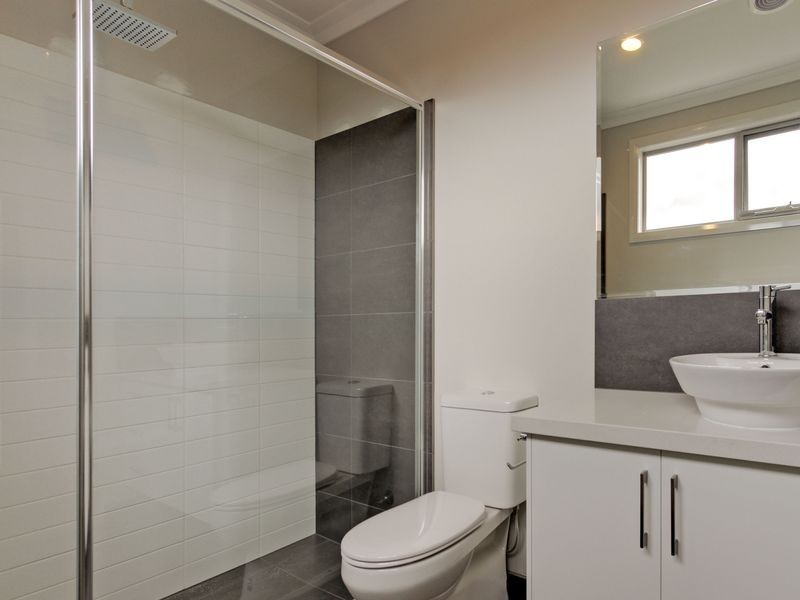 1/1 Glass Street, Sale VIC 3850