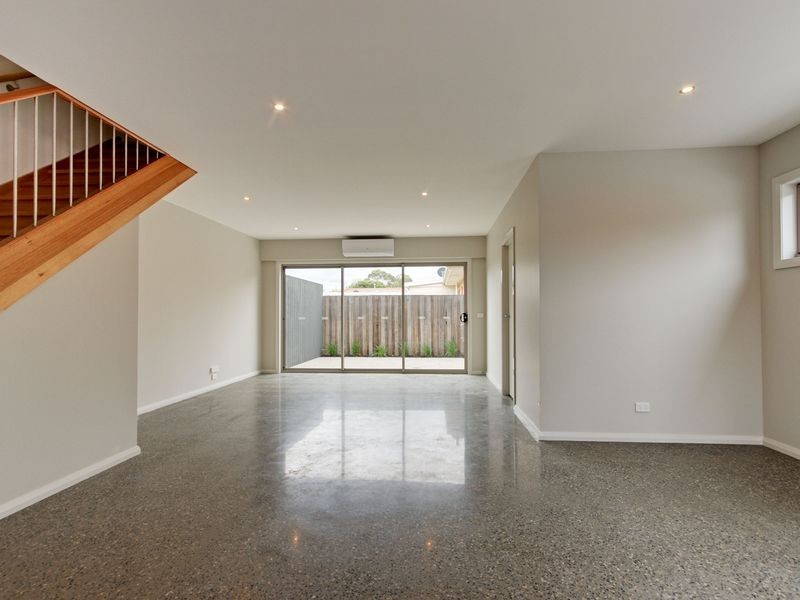 2/1 Glass Street, Sale VIC 3850