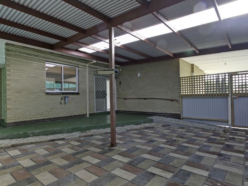 8 Vaughan Street, Stratford VIC 3862
