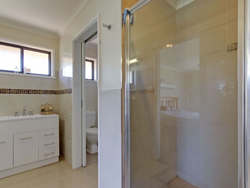 10 Vaughan Street, Stratford VIC 3862