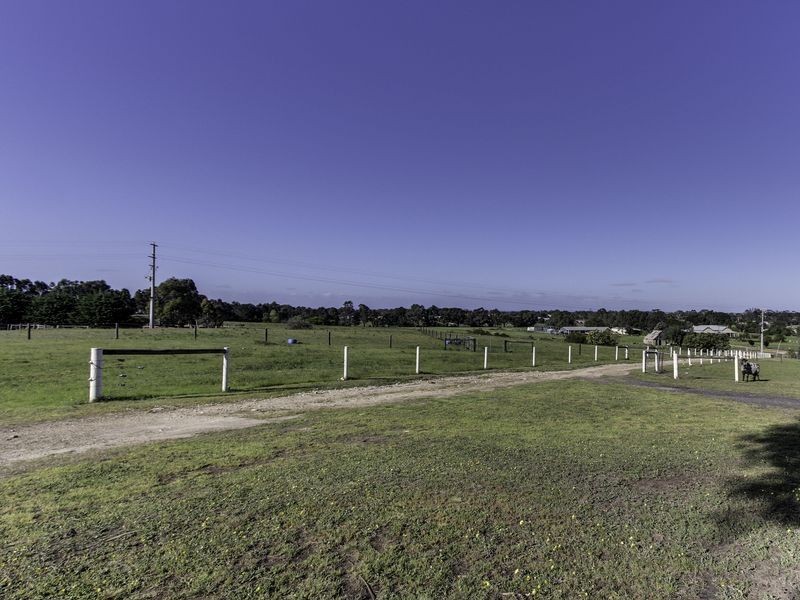 37 Sandhill Road, Stratford VIC 3862