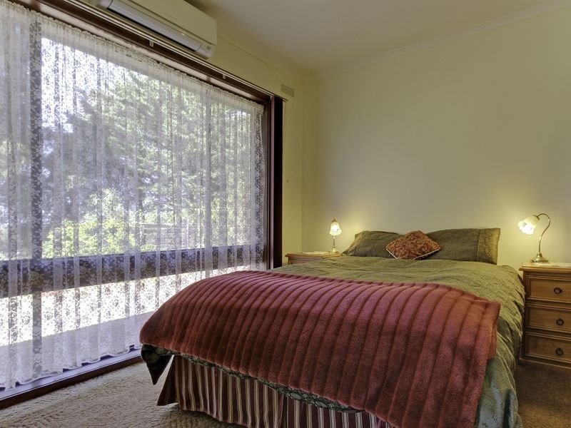 37 Sandhill Road, Stratford VIC 3862