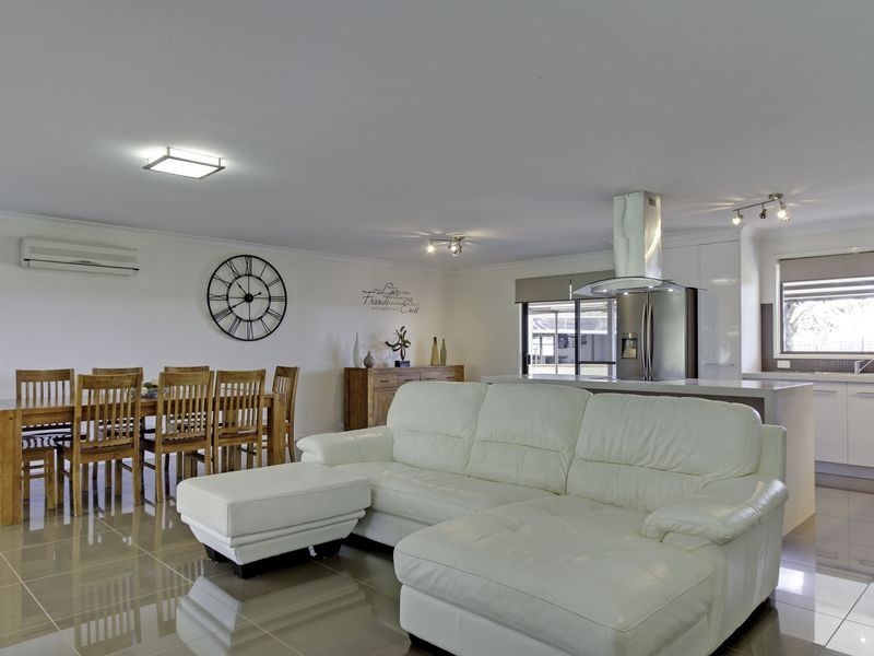 6 Chinamans Lane, Sale VIC 3850