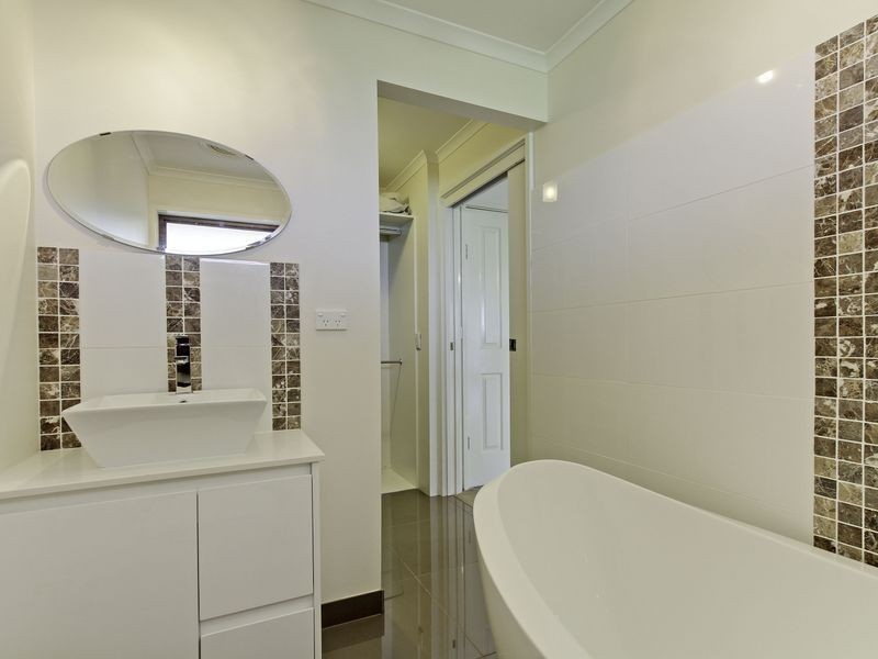 6 Chinamans Lane, Sale VIC 3850