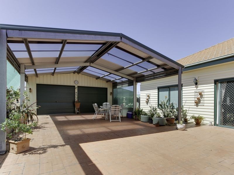 56 Powerscourt Street, Maffra VIC 3860