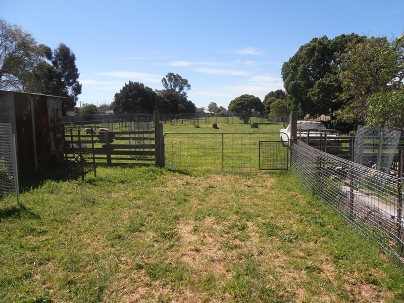 131-133 Raglan Street, Sale VIC 3850